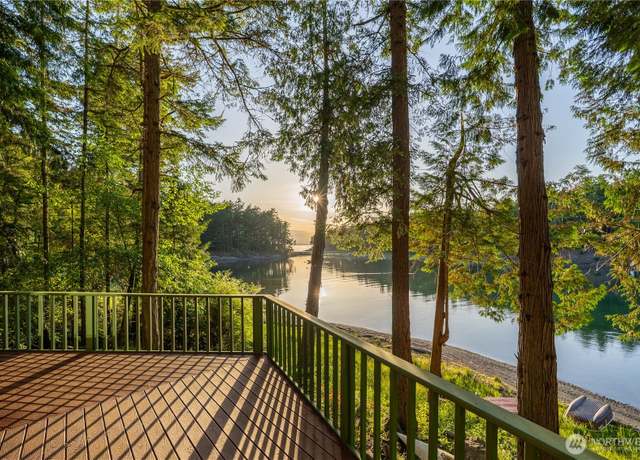 Property at 177 Neil Bay Dr, Friday Harbor, WA 98250, 4 beds, 2.5 baths