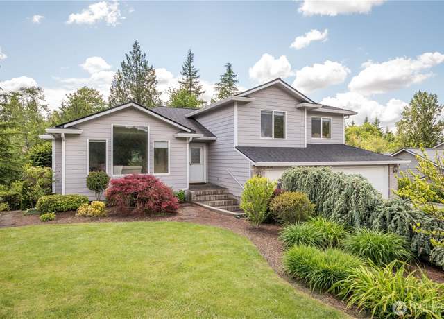 Property at 1426 Pries Ct, Kelso, WA 98626, 3 beds, 2.5 baths