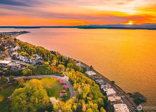 Property at 1017 California Ln SW, Seattle, WA 98116, 4 beds, 3.5 baths