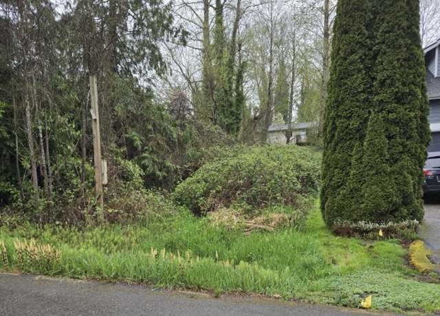 Property at 13041 33rd Ave S, Tukwila, WA 98168