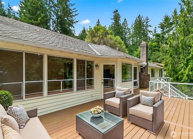 Property at 17002 SE 43rd St, Bellevue, WA 98006, 3 beds, 2 baths