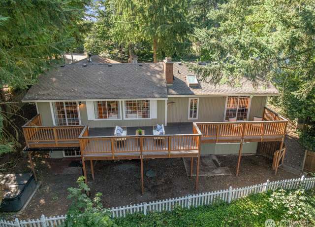 Property at 17521 25th Street Ct E, Lake Tapps, WA 98391, 4 beds, 3 baths