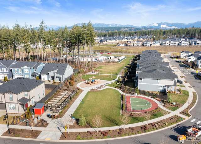Property at 22950 SE Evergreen St, Black Diamond, WA 98010, 4 beds, 2.5 baths