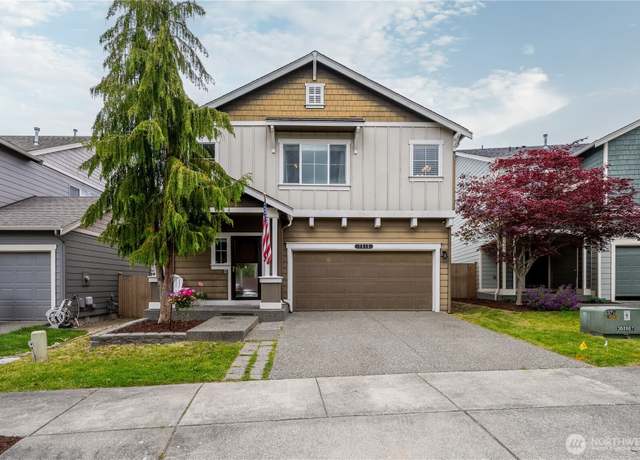 Property at 7615 14th St SE, Lake Stevens, WA 98258, 5 beds, 3 baths