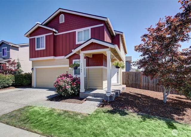 Property at 11703 NE 128th Pl, Vancouver, WA 98682, 4 beds, 2.5 baths