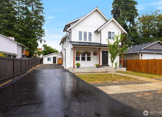 Property at 9229 S G St, Tacoma, WA 98444, 5 beds, 3.5 baths