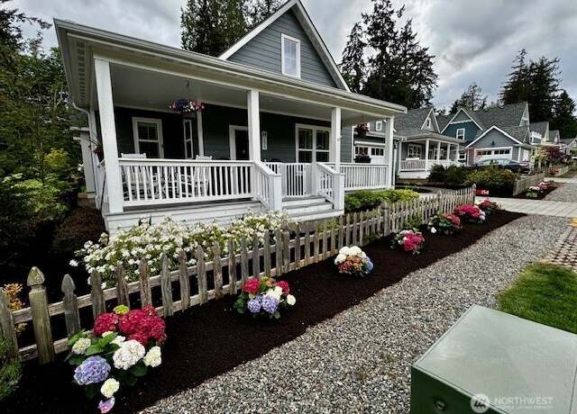 Property at 154 Anchor Ln, Port Ludlow, WA 98365, 2 beds, 2 baths