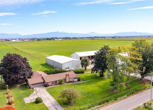 Property at 9604 Jackman Rd, Lynden, WA 98264, 4 beds, 2 baths