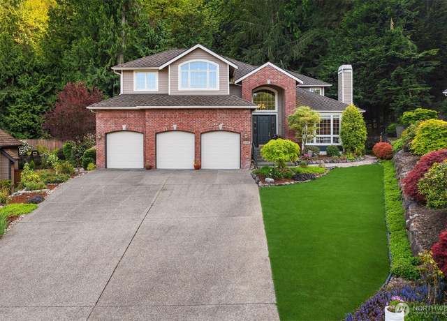 Property at 5695 193rd Pl SE, Issaquah, WA 98027, 4 beds, 2.5 baths