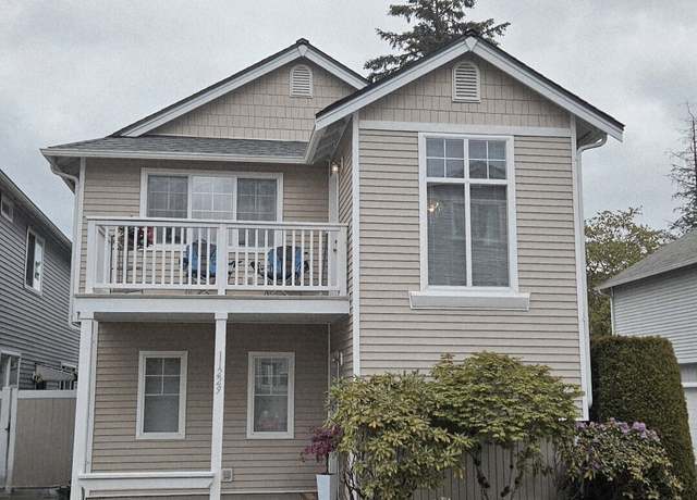 Property at 11229 3rd Avenue Ct E, Tacoma, WA 98445, 3 beds, 2 baths