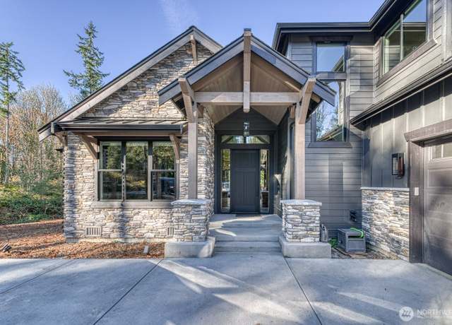 Property at 3 Crescent Valley Dr NW, Gig Harbor, WA 98332, 4 beds, 3.5 baths