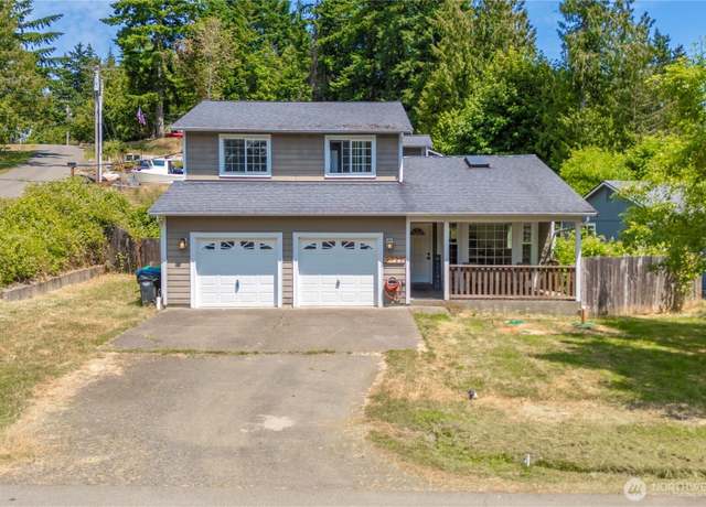 Property at 9722 Overlook Dr NW, Olympia, WA 98502, 3 beds, 2.5 baths