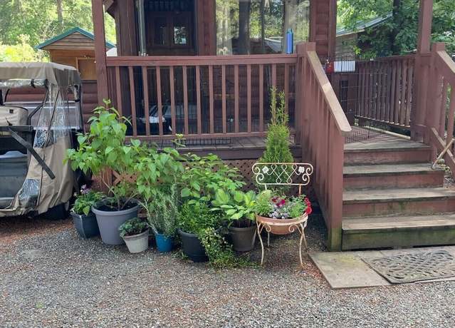 Property at 1546 Reservation Rd SE #66, Olympia, WA 98513, 3 beds, 1 bath