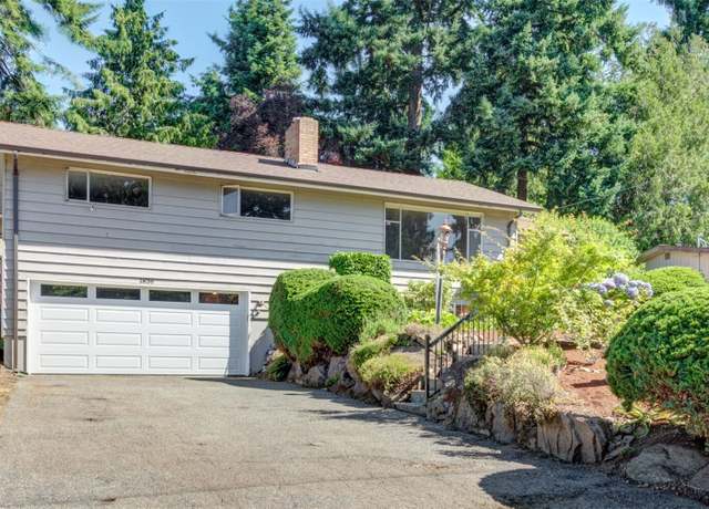 Property at 1836 NW 197th St, Shoreline, WA 98177, 3 beds, 2 baths