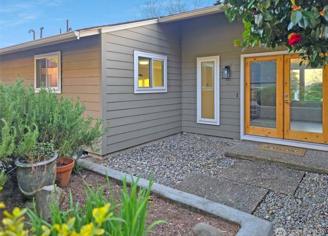 Property at 8305 NW Fruit Valley Rd, Vancouver, WA 98665, 4 beds, 2 baths