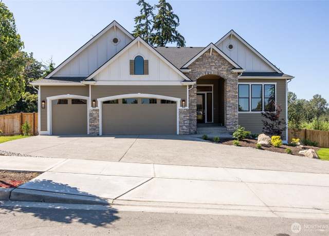 Property at 3118 116th Avenue Ct E, Edgewood, WA 98372, 4 beds, 4.5 baths