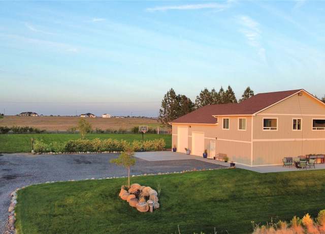 Property at 7278 Stonecrest Rd, Moses Lake, WA 98837, 2 beds, 2 baths