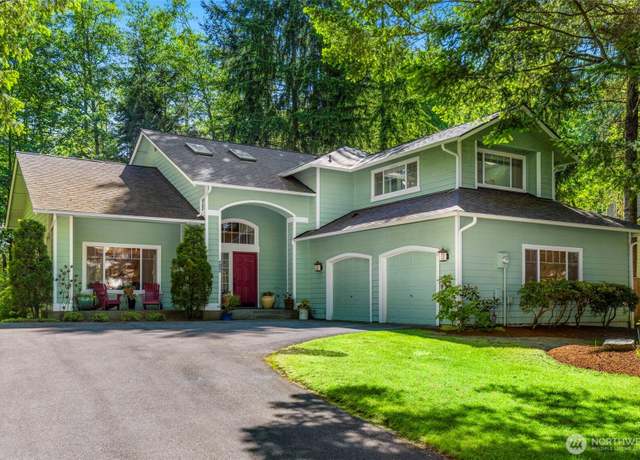 Property at 2041 NW Tregaten Ln, Poulsbo, WA 98370, 3 beds, 2.5 baths