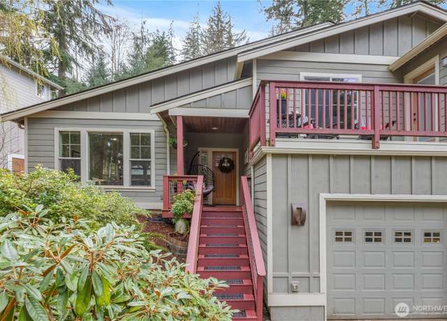 Property at 13 Louise View Dr, Bellingham, WA 98229, 3 beds, 2.5 baths