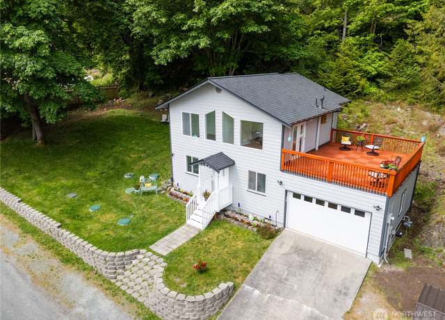 Property at 15396 Dewey Crest Ln, Anacortes, WA 98221, 3 beds, 2 baths