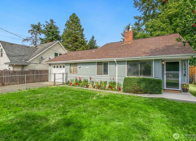 Property at 12438 9th Ave S, Seattle, WA 98168, 4 beds, 1.5 baths