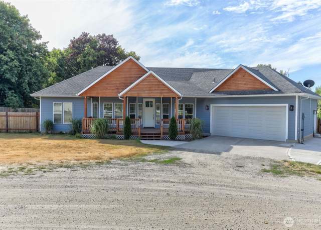 Property at 202 N 50th Pl, Ridgefield, WA 98642, 4 beds, 2.5 baths
