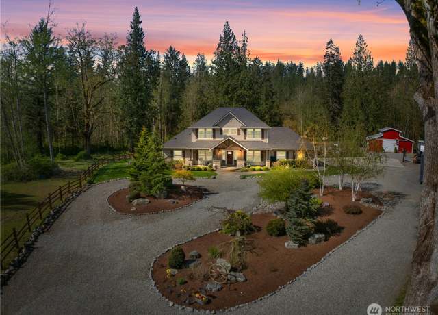Property at 31833 SE Lake Walker Rd, Enumclaw, WA 98022, 4 beds, 3.5 baths