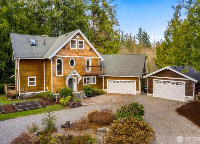 Property at 7125 Kellogg Dr NE, Olympia, WA 98516, 2 beds, 2.5 baths