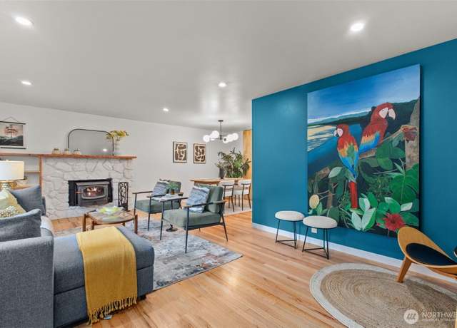 Property at 14205 143rd Ave SE, Renton, WA 98059, 4 beds, 2 baths
