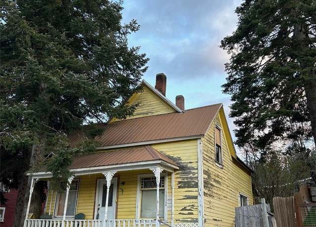Property at 144 4th St, Roslyn, WA 98941, 3 beds, 1 bath