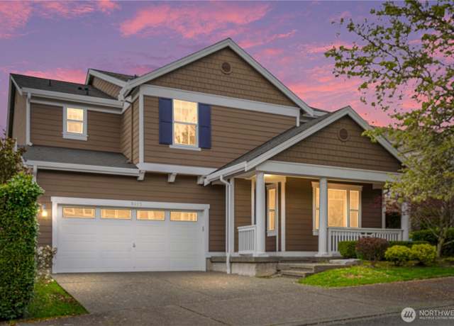 Property at 8615 137th Ave SE, Newcastle, WA 98059, 5 beds, 4 baths