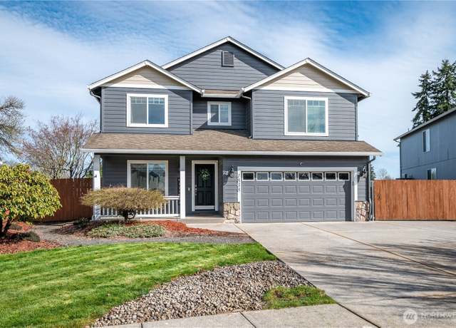Property at 1838 Island Dr, Longview, WA 98632, 4 beds, 2.5 baths