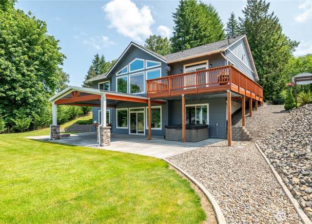 Property at 173 Anchor Rd, Castle Rock, WA 98611, 4 beds, 3 baths
