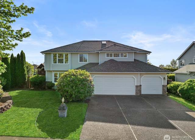 Property at 7109 SE 135th Pl SE, Newcastle, WA 98059, 3 beds, 2.5 baths
