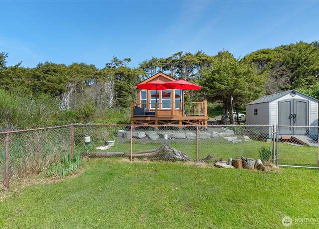 Property at 4735 B Beach Ln, Moclips, WA 98562