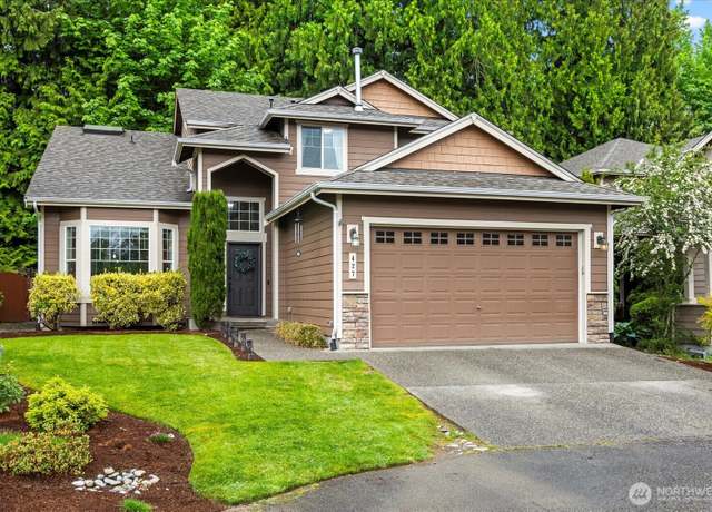 Property at 427 197th Pl SW, Lynnwood, WA 98036, 5 beds, 2.5 baths