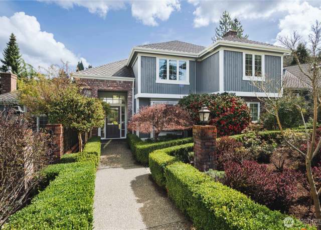 Property at 2720 91st Pl NE, Clyde Hill, WA 98004, 4 beds, 3.5 baths