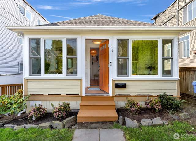 Property at 907 N 74th St, Seattle, WA 98103, 2 beds, 1 bath