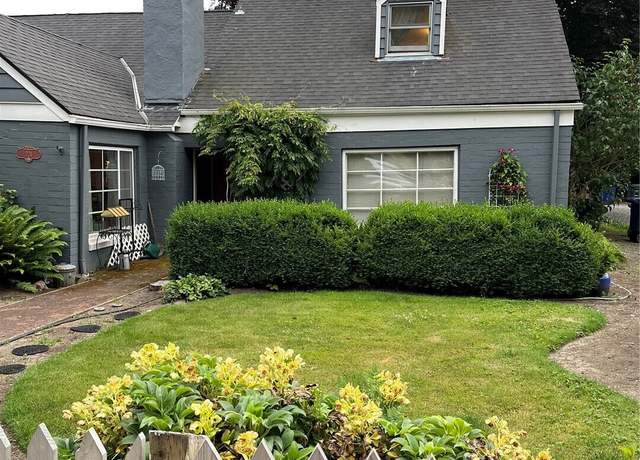 Property at 221 E 3rd St, North Bend, WA 98045, 4 beds, 2 baths