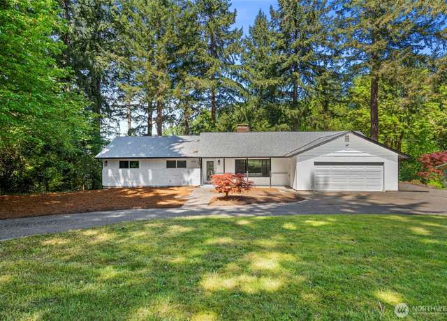 Property at 6753 Bellevista Pl NW, Olympia, WA 98502, 3 beds, 3 baths