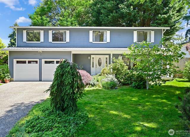 Property at 14208 93rd Ave NE, Kirkland, WA 98034, 5 beds, 2.5 baths