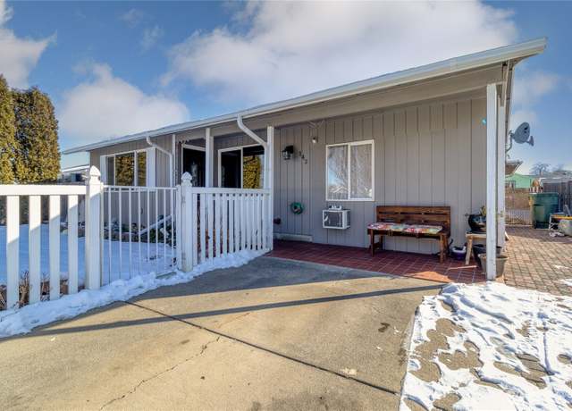 Property at 142 Debra, Milton-freewater, OR 97862, 3 beds, 1 bath