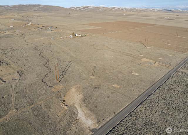 Property at 1 Road 13 NW, Quincy, WA 98848