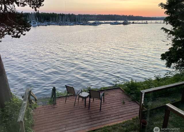 Property at 1333 East Bay Dr NE, Olympia, WA 98506, 2 beds, 2 baths