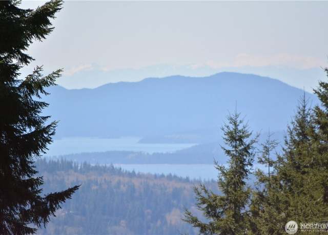 Property at 11 Academy Highlands, Bellingham, WA 98226