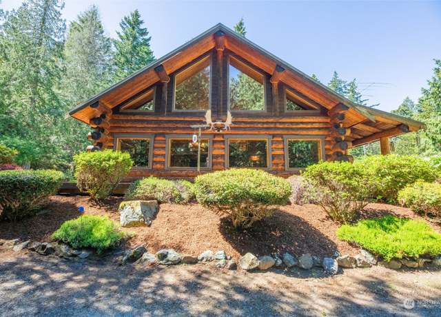 Property at 15373 Johnston Ln, Anacortes, WA 98221, 2 beds, 1 bath
