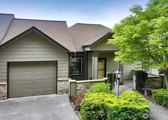 Property at 1736 Lee Ct, Freeland, WA 98249, 2 beds, 2 baths