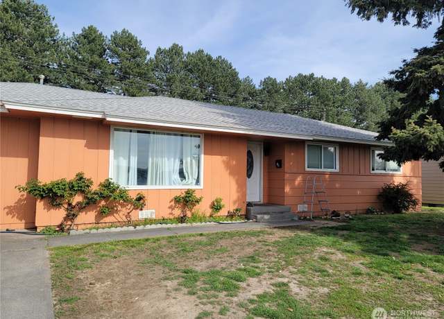 Property at 775 S 4th Ave, Othello, WA 99344, 4 beds, 1.5 baths