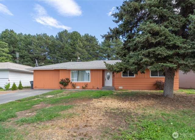 Property at 775 S 4th Ave, Othello, WA 99344, 4 beds, 1.5 baths