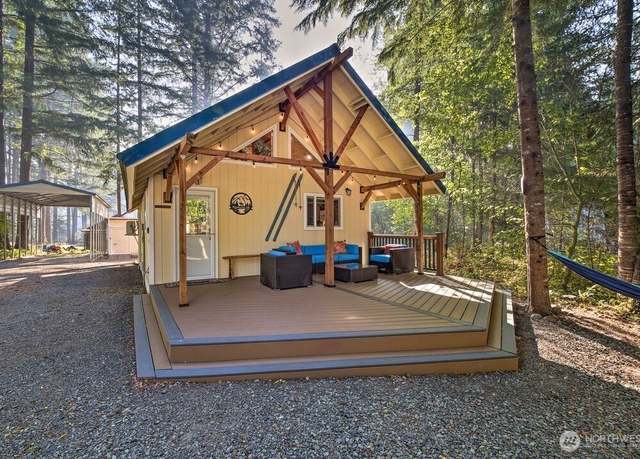 Property at 124 Aspen Ln, Packwood, WA 98361, 2 beds, 1 bath